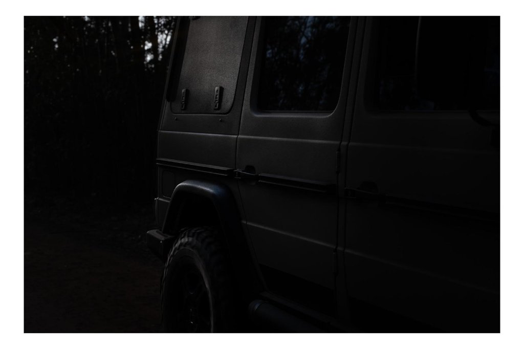 W460 door detail — night