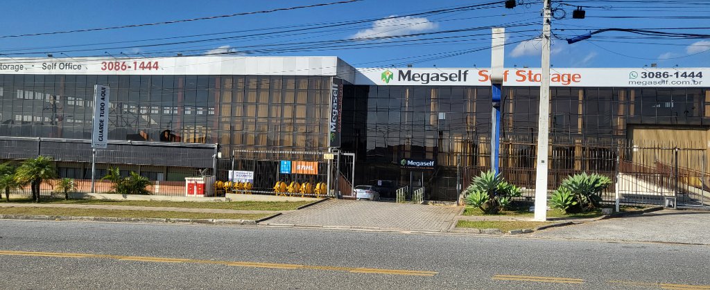 Megaself Self Storage — Guarda-móveis em Curitiba/PR