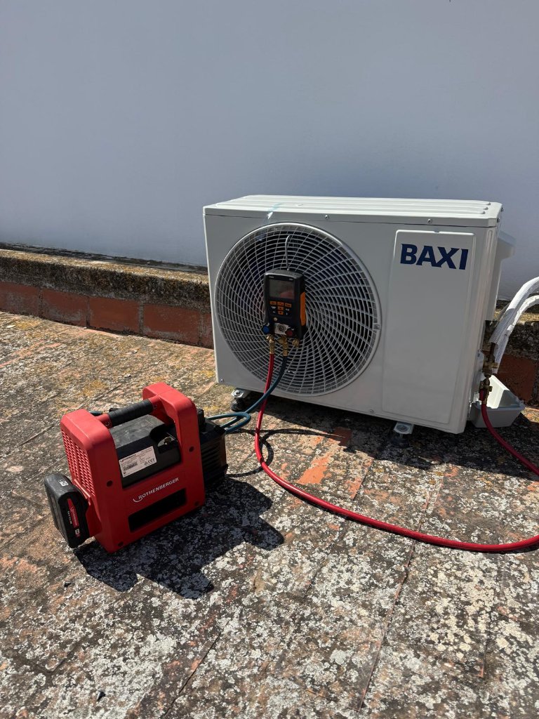 Carga de gas y puesta en marcha de split BAXI