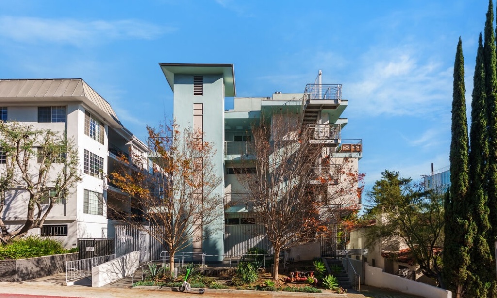 1152 Lofts