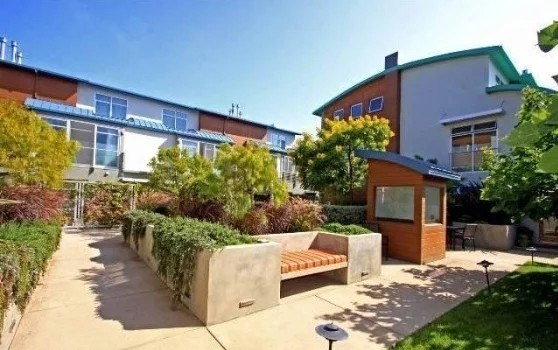 512 Brooks Lofts