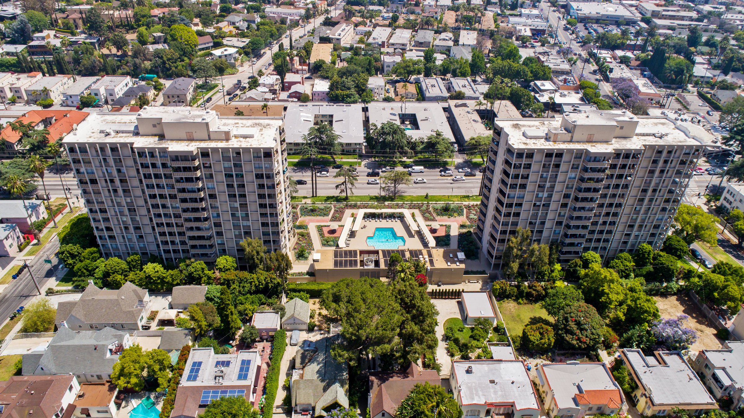 Los Feliz Towers