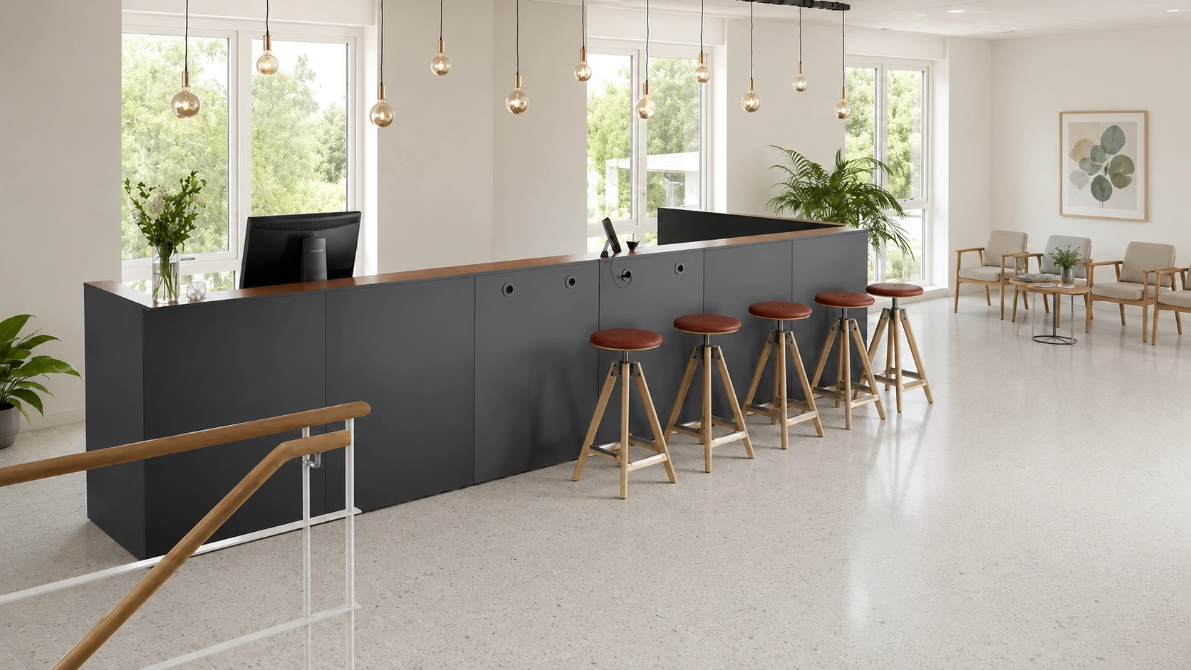 Modernt nytt kontor med genomtänkt möblering för ett startup i tillväxtfas.
