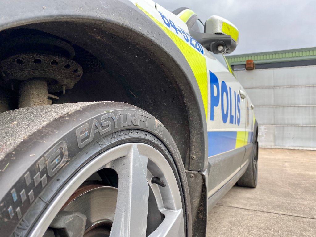 BLÅLJUS & POLIS