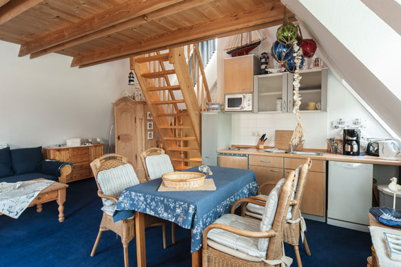 Wohnbereich der Wellness-Suite H