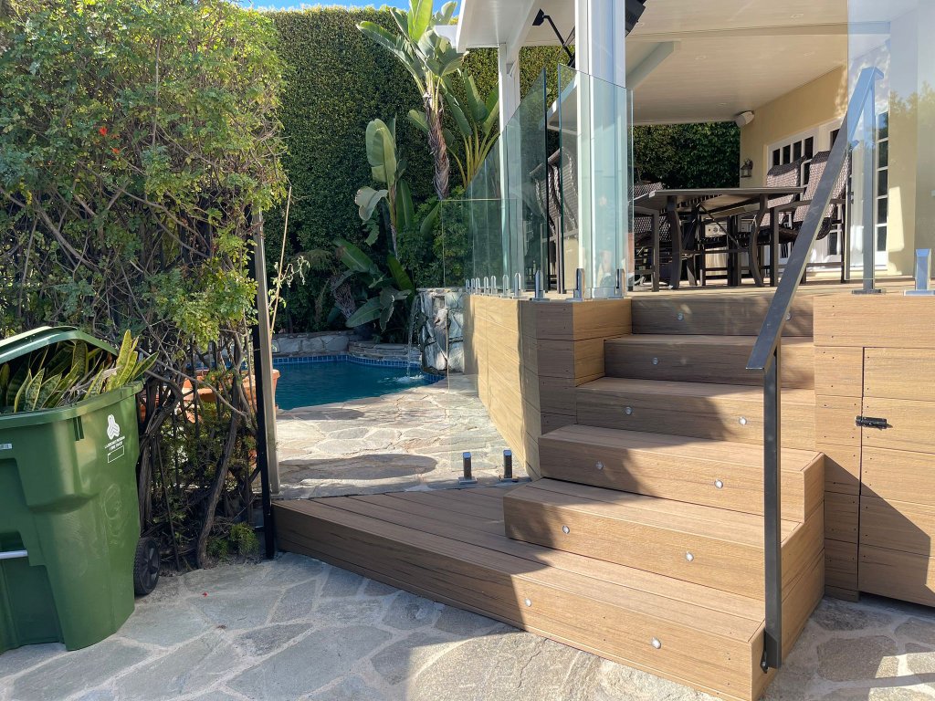 Timbertech Composite Deck with Aluminum Patio Cover