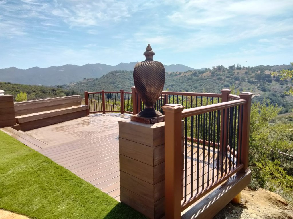 Custom Trex Deck, Bench & Flowerbox