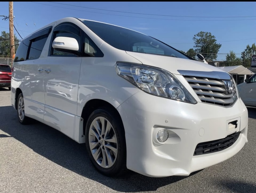 2011 Toyota Alphard 3.5L AWD