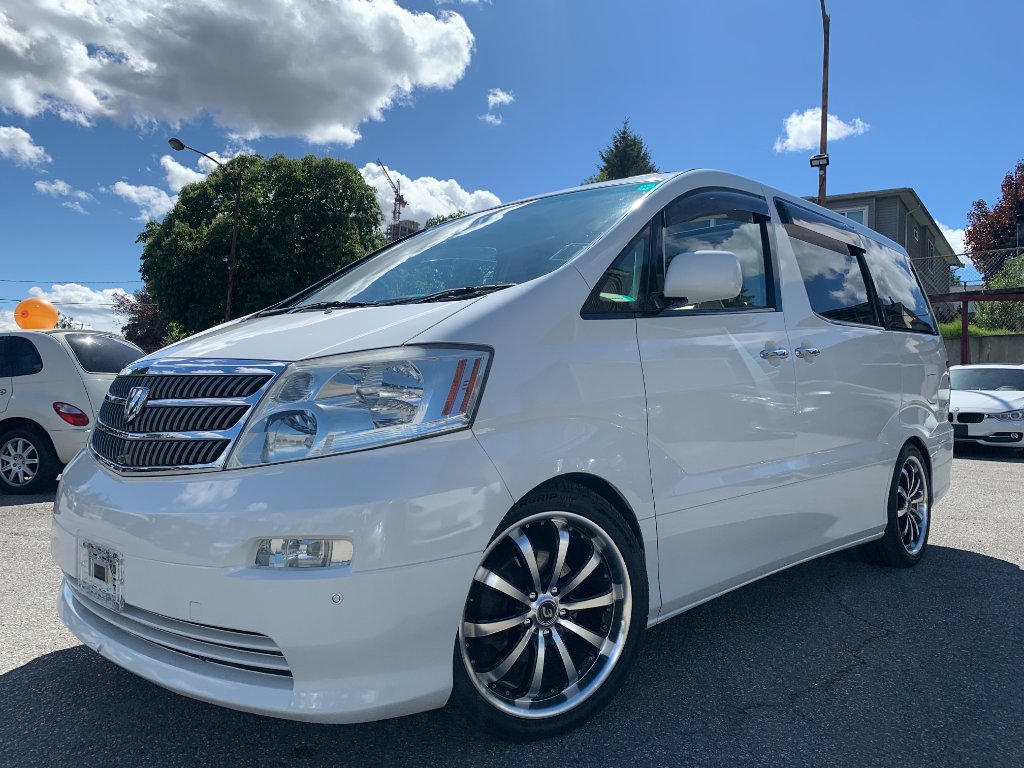 2004 Toyota Alphard