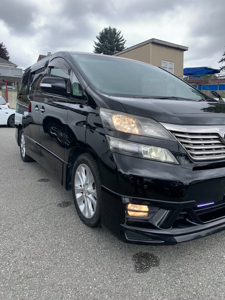 2009 Toyota Vellfire