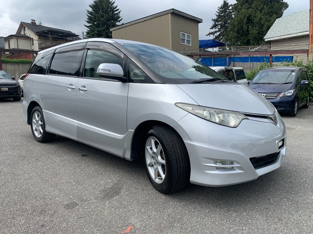 2007 Toyota Estima