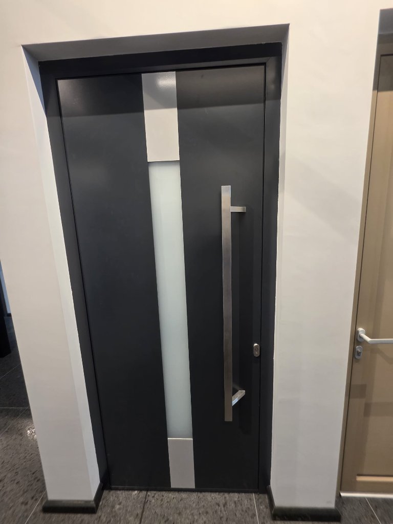 Aluminum Windows & Doors