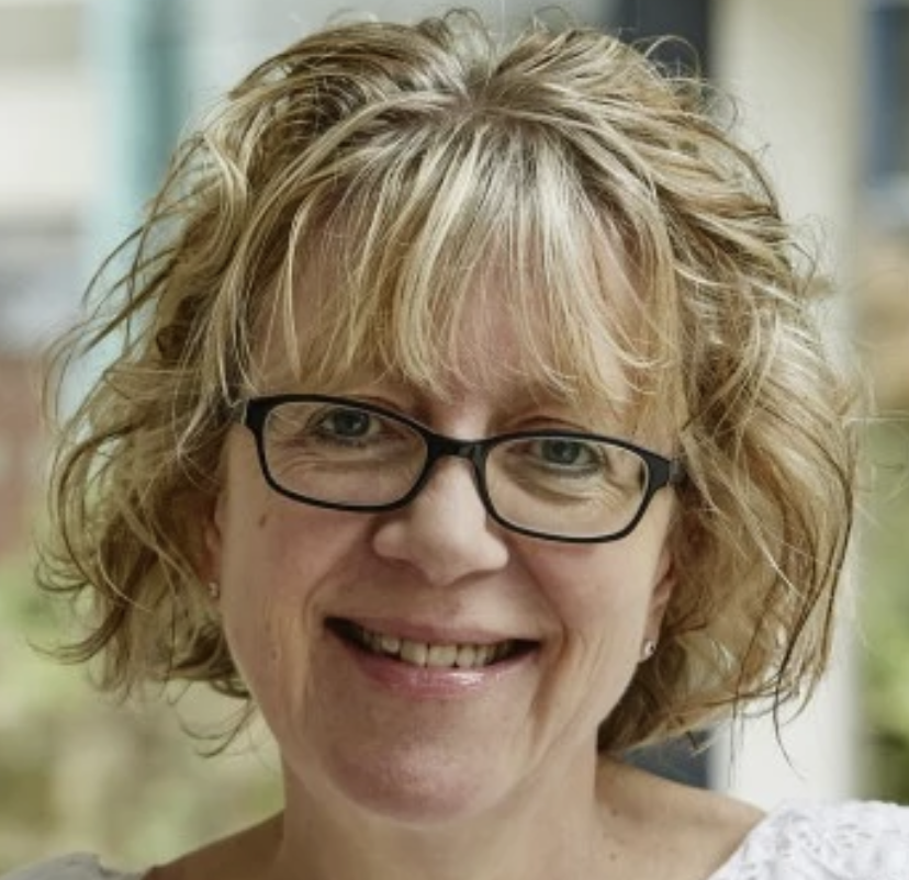 Portrait of Professor Liz Price