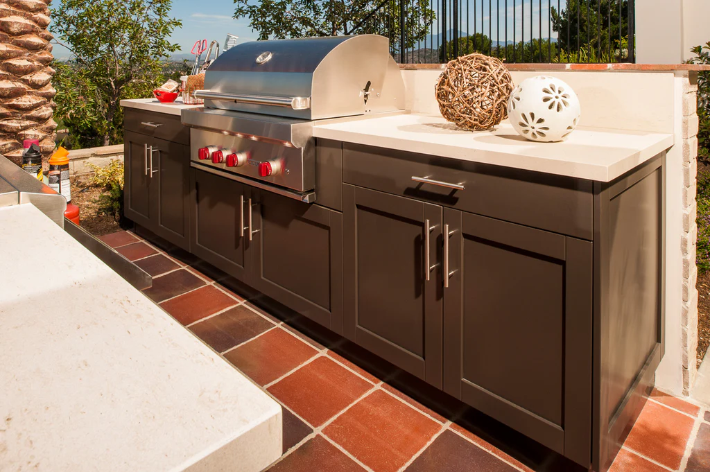 Outdoor Kitchen Grey