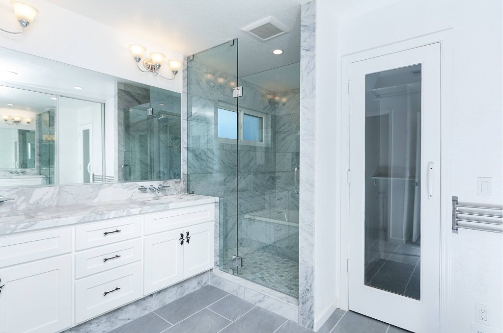 Calacatta Marble Bathroom