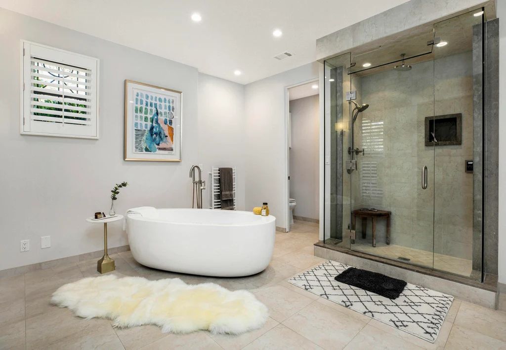 Bathtubs