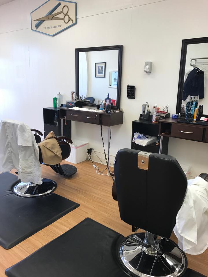 Joe's Barber Shop interior stations