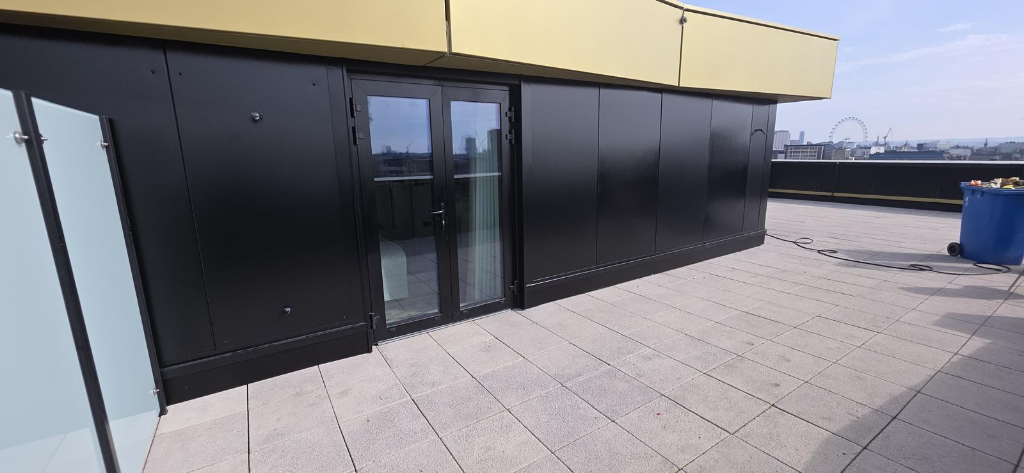 Premium urban rooftop terrace — architectural backdrop for FireGuard Pro 200 product hero
