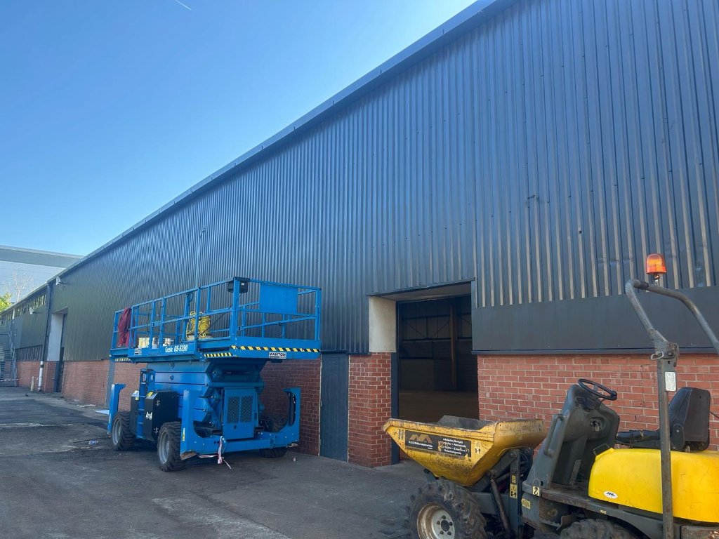 TopSpray35 industrial building elevation with protective polyurethane coating