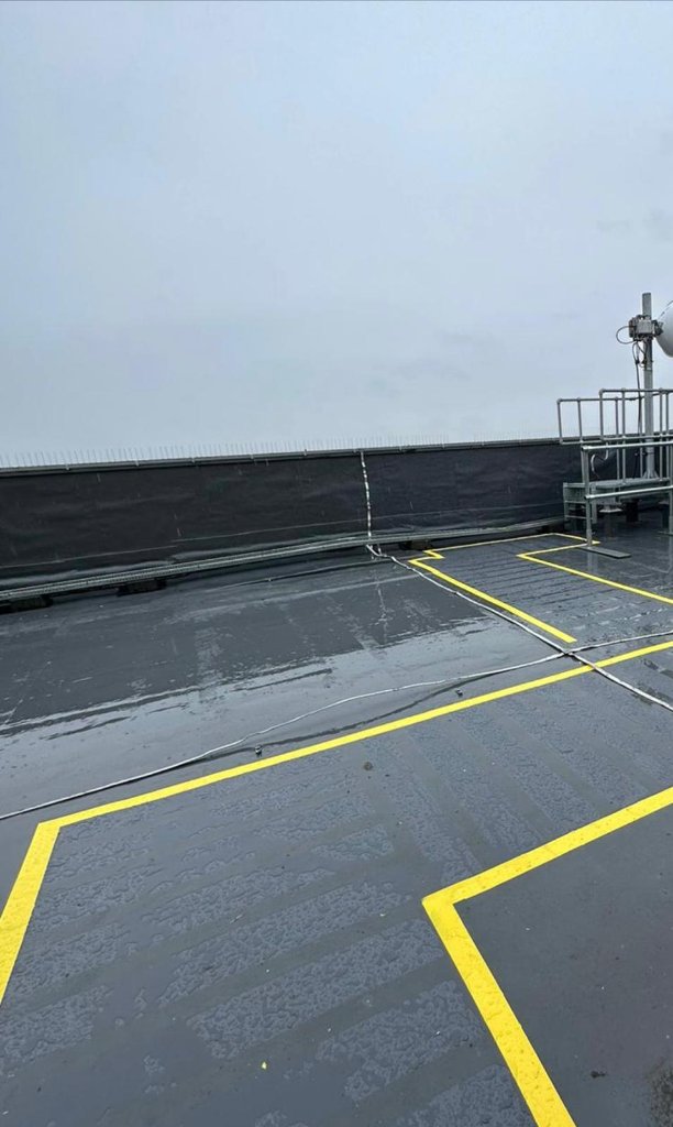 ProFast Flooring rooftop walkway with line marking — Prokol industrial coating