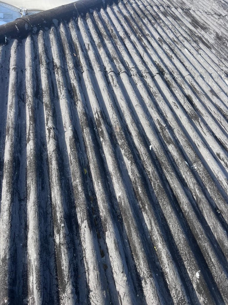 Localised repair application on mixed-substrate roof surface