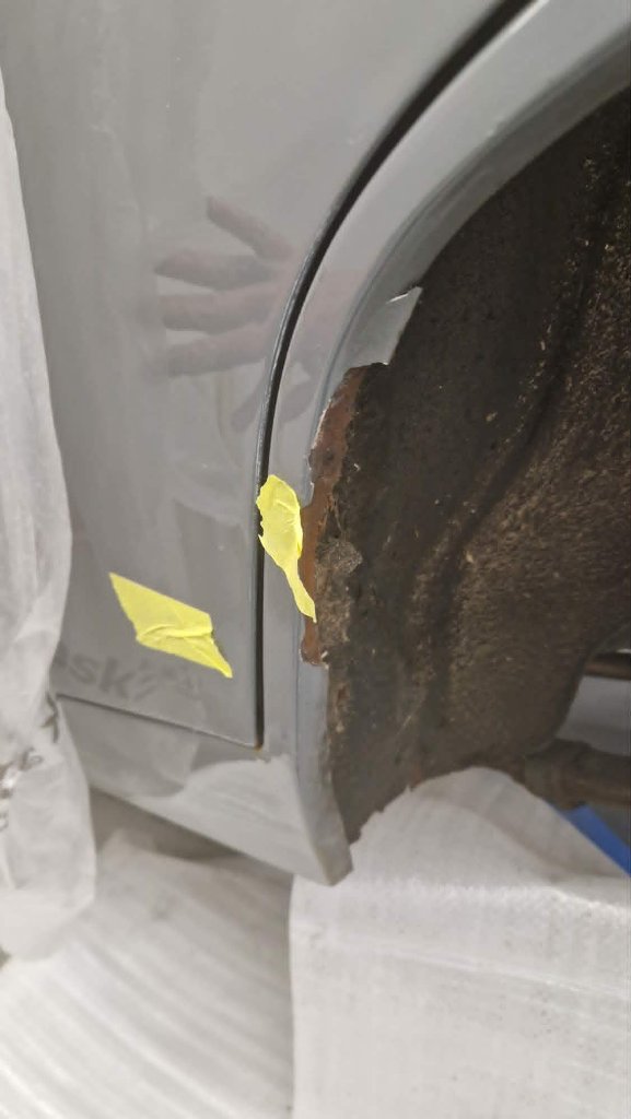 Porsche alloy wheel restored to showroom standard — M&M Vehicle Repairs Tewkesbury