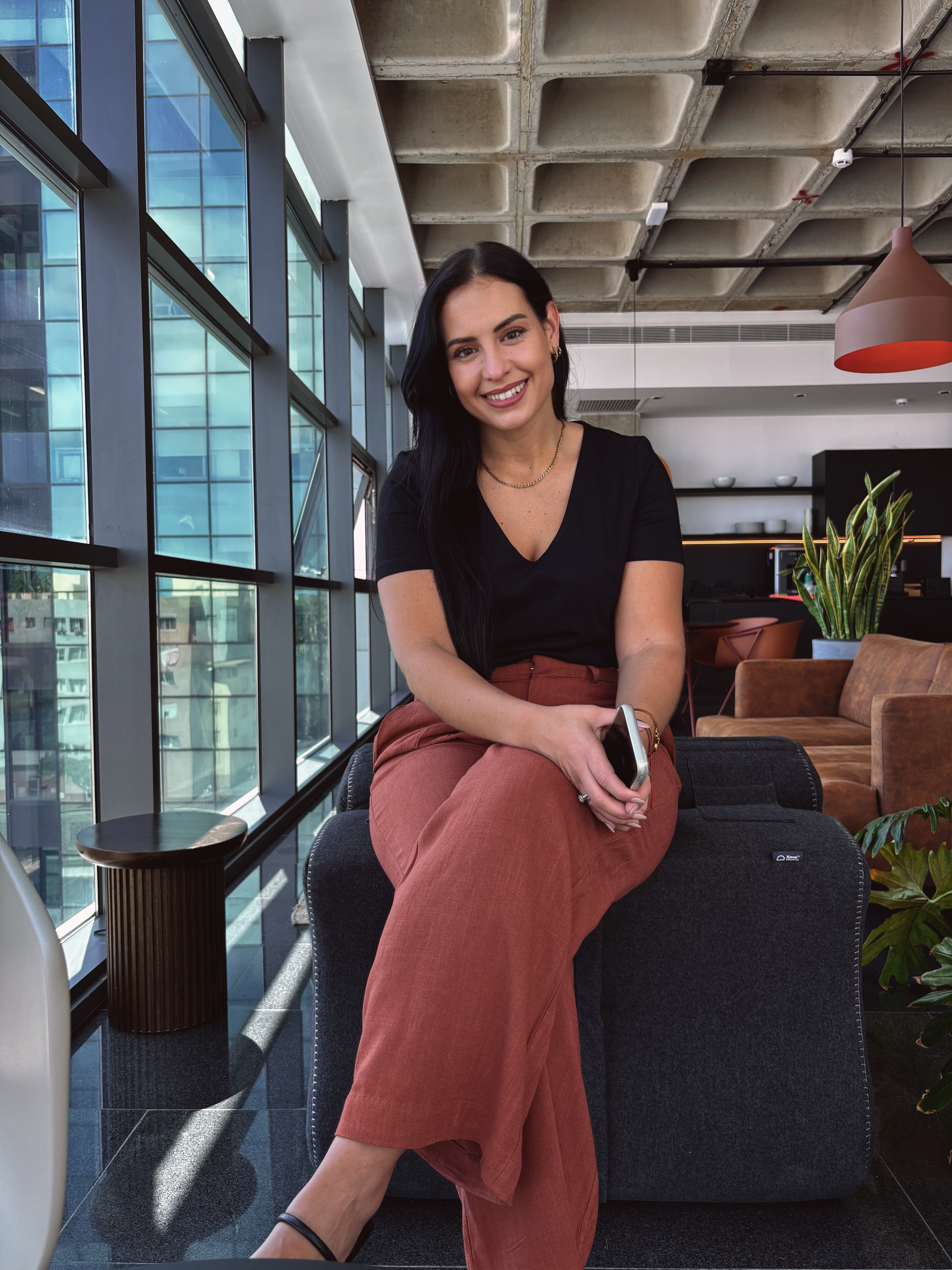 Debora Studio - Consultoría de marketing e inteligencia artificial