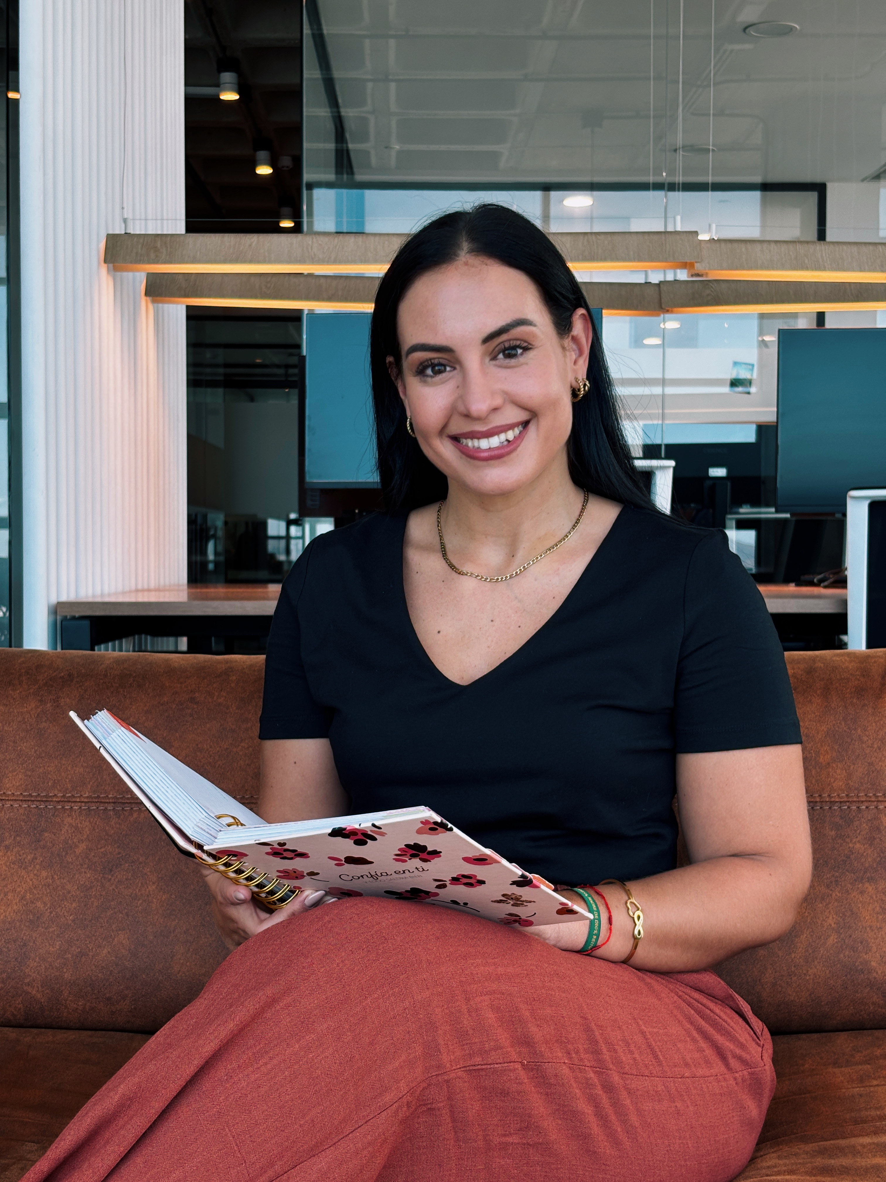 Debora Studio - Consultora de marketing e inteligencia artificial