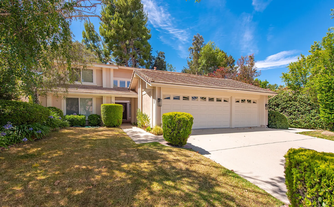 SC Global Academy boarding residence exterior in Westlake Village