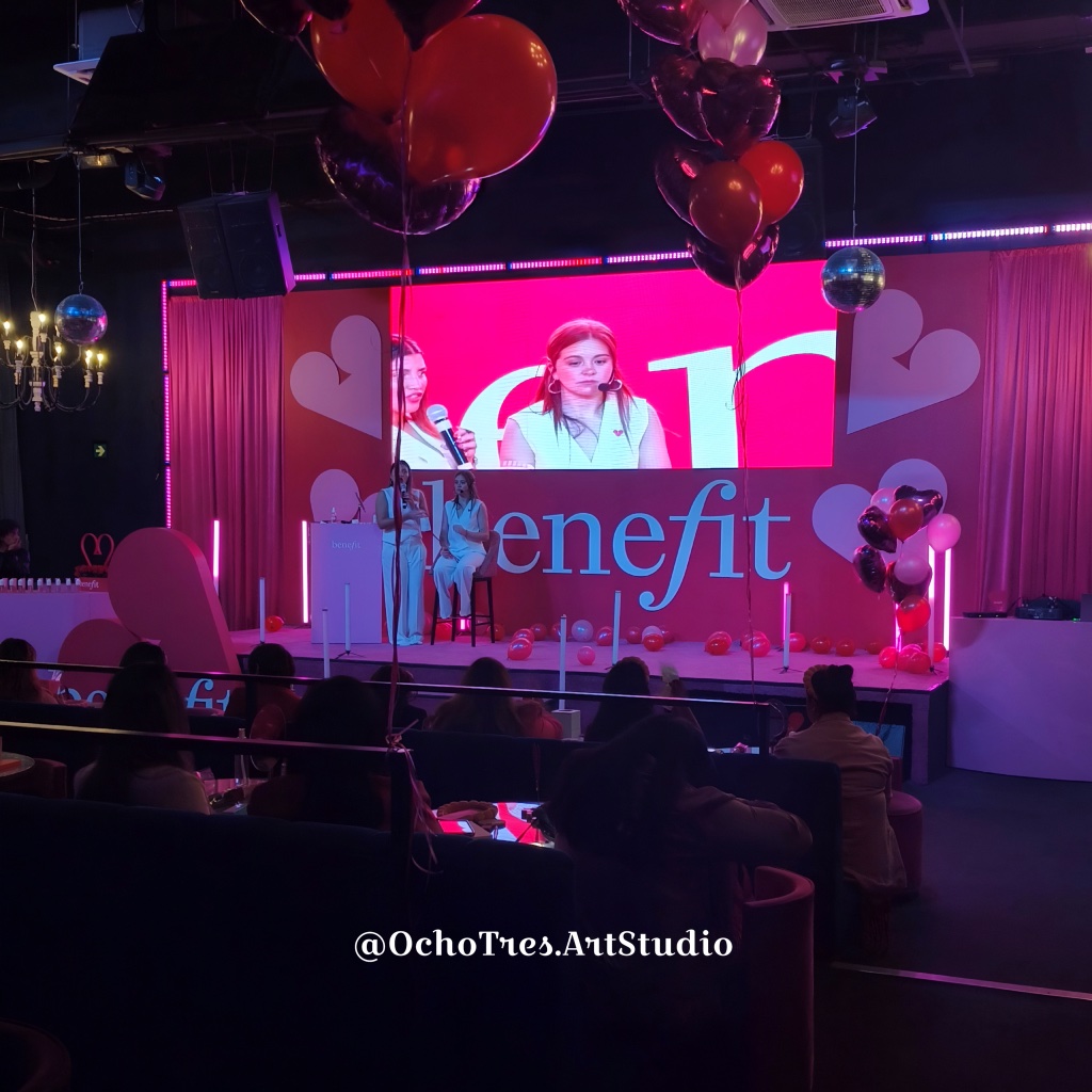 Benefit – Lanzamiento