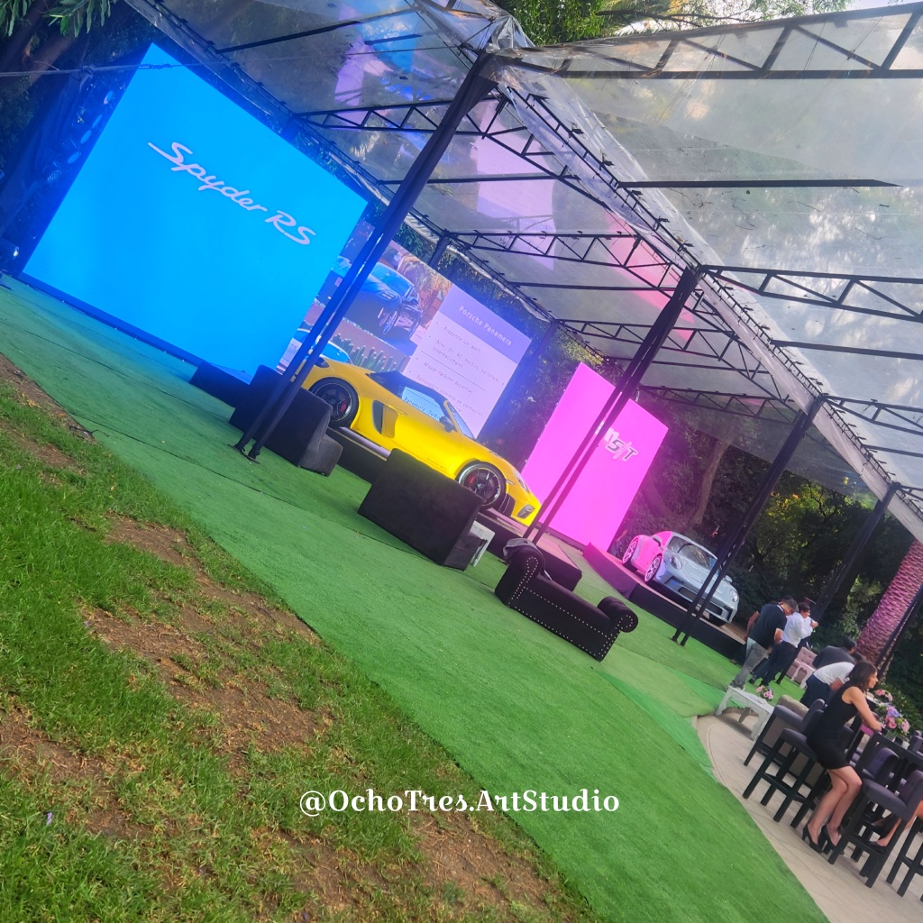 Porsche – Pantallas LED outdoor