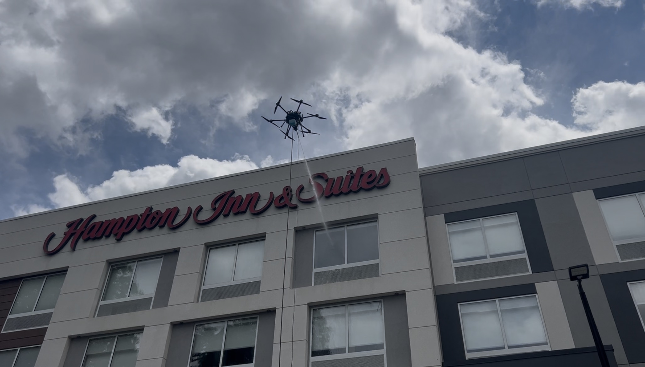 Hotel Exterior Cleaning: How First Impressions Drive Bookings