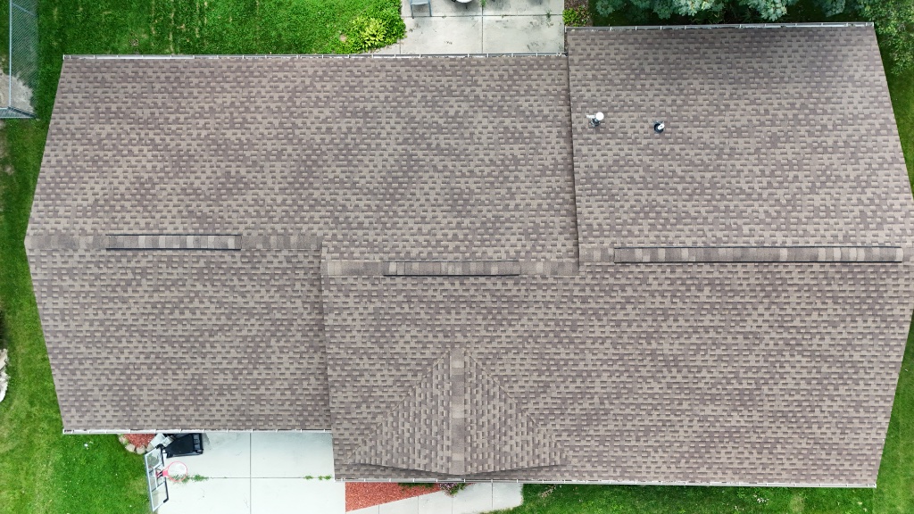 Gabled roof with brown architectural shingles