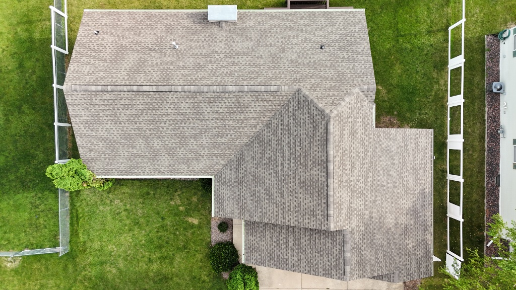 L-shaped brown shingle roof top-down