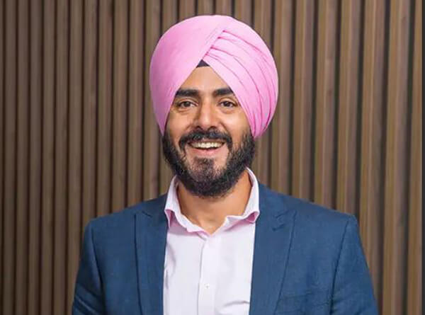 Dr Jasvinder Singh
