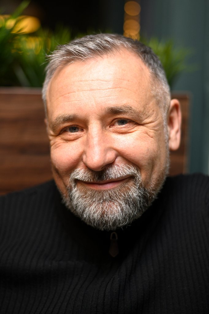 Elias Venn โ Oraneum Advisor
