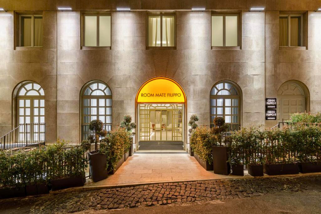 Boutique hotel lobby Rome