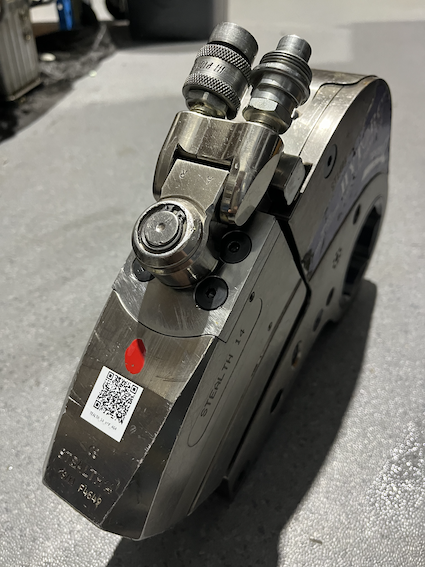 QR Code apposé sur clé hydraulique Stealth HYTORC