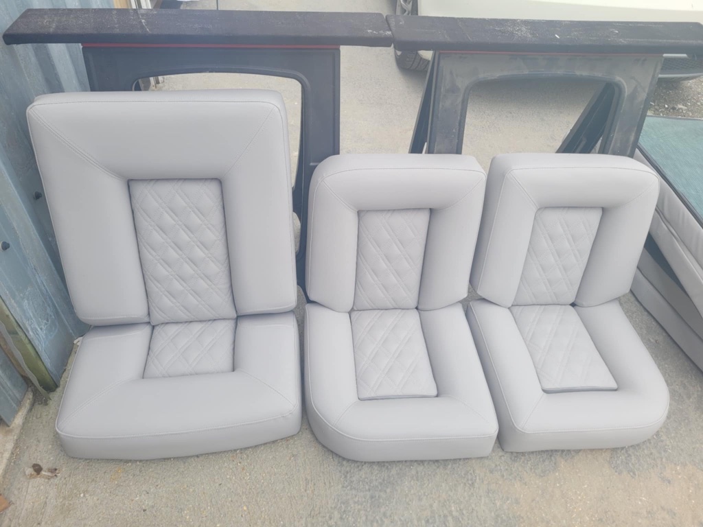 Diamond-Quilted Bucket Seats