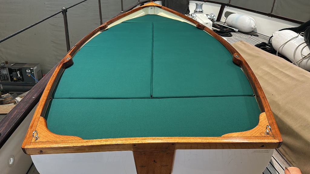 Bow Deck Cushions — Dark Green