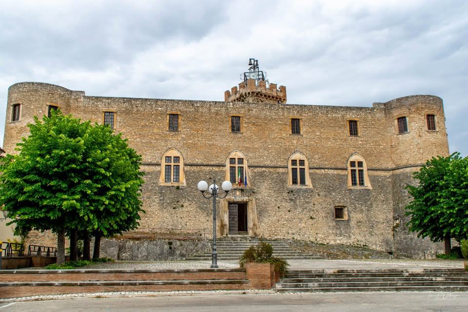 Meraviglioso Abruzzo a Capestrano - San Pietro ad Oratorium