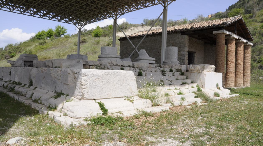Museo Civico Archeologico — Schiavi d'Abruzzo