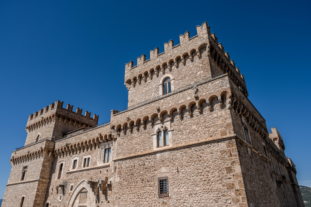 Castello Piccolomini — Celano