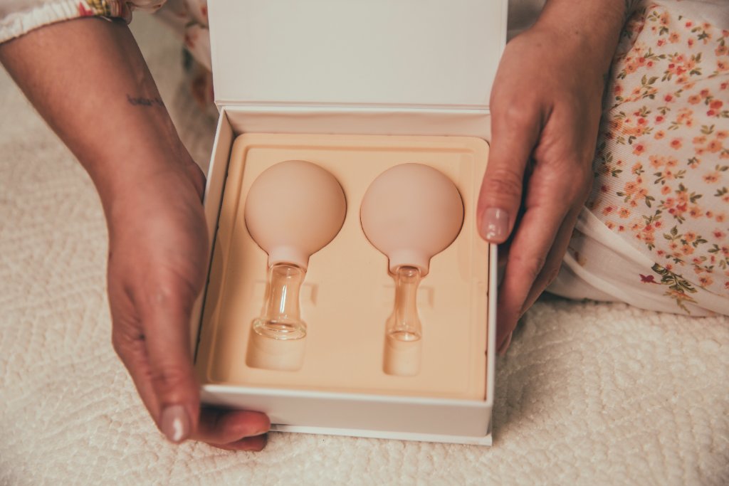 Facial Cupping Intacta
