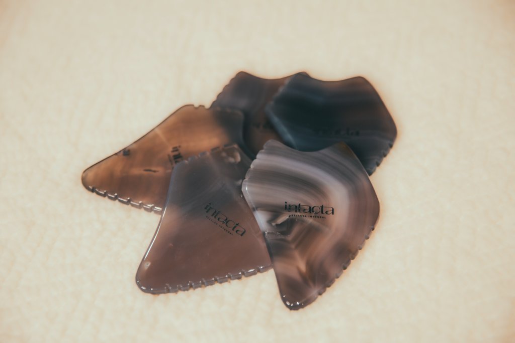 Gua Sha · Intacta