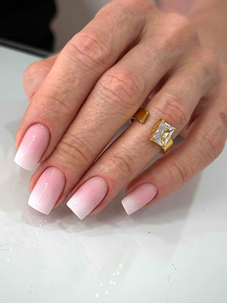 IVORY BEAUTY HOUSE Gallery 20