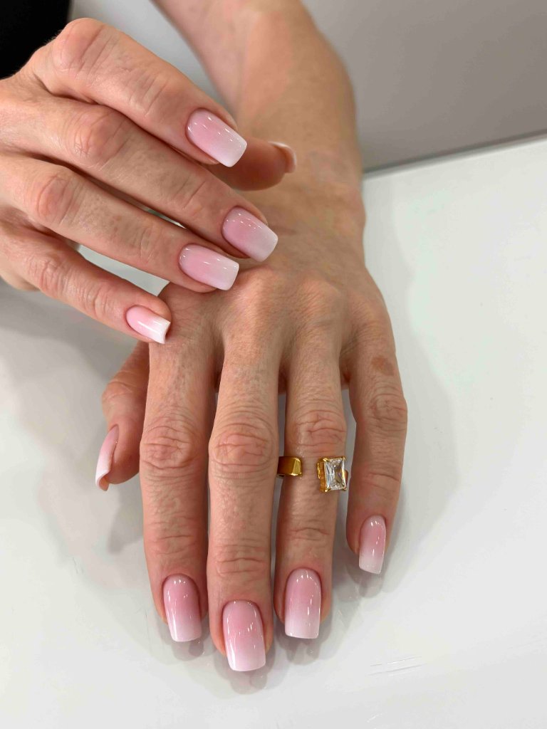 IVORY BEAUTY HOUSE Gallery 18