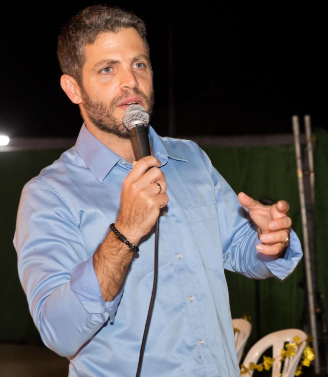 Dor Amit speaking
