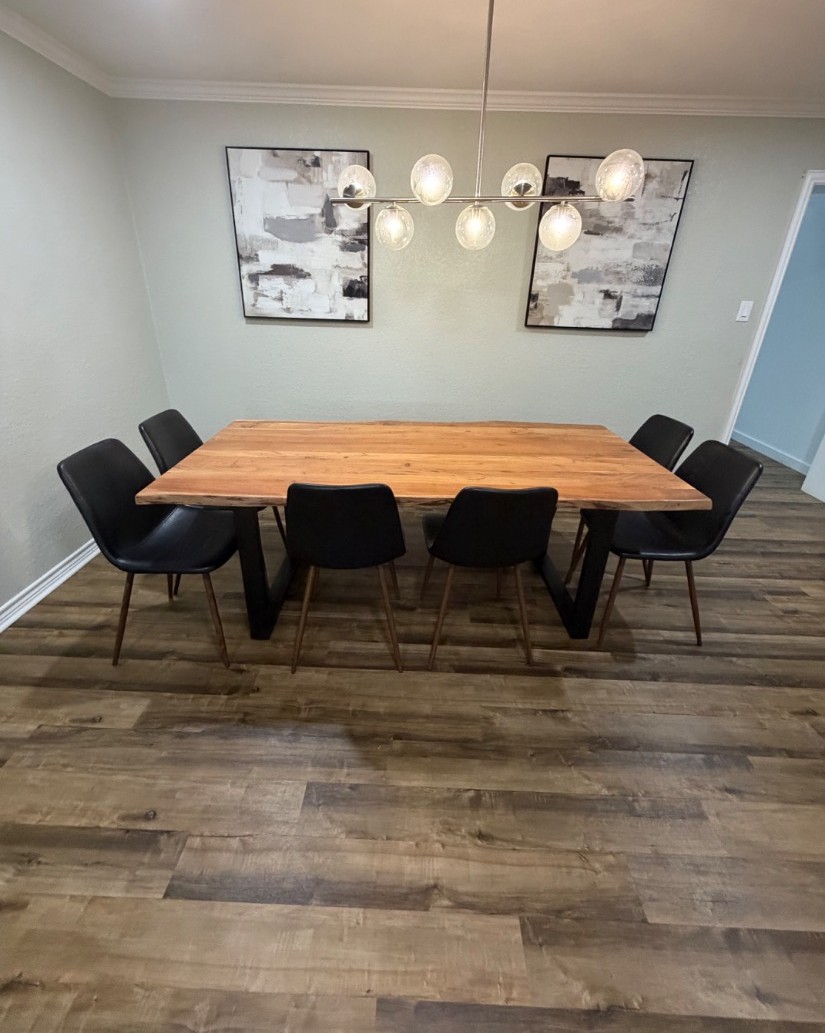 Dining room after cleaning
