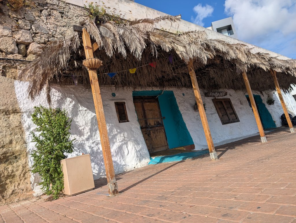 Fachada Pindapoi